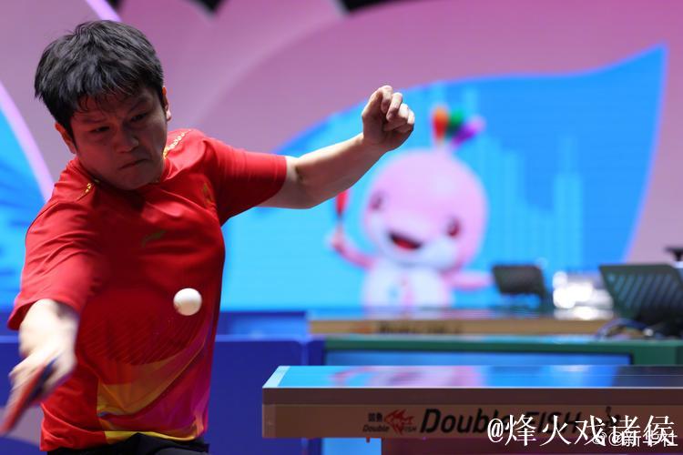 全运会乒乓球男团小组赛：北京队3-0战胜河南队